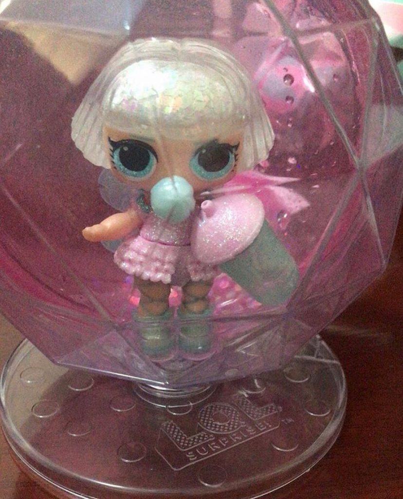 New LOL Surprise Glitter globe Doll Authentic