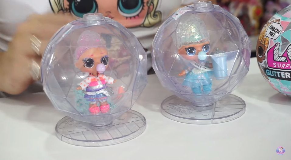 Brand New/Authentic Glitter Globe Big Sister Disco Winter Details about   Lol Surprise